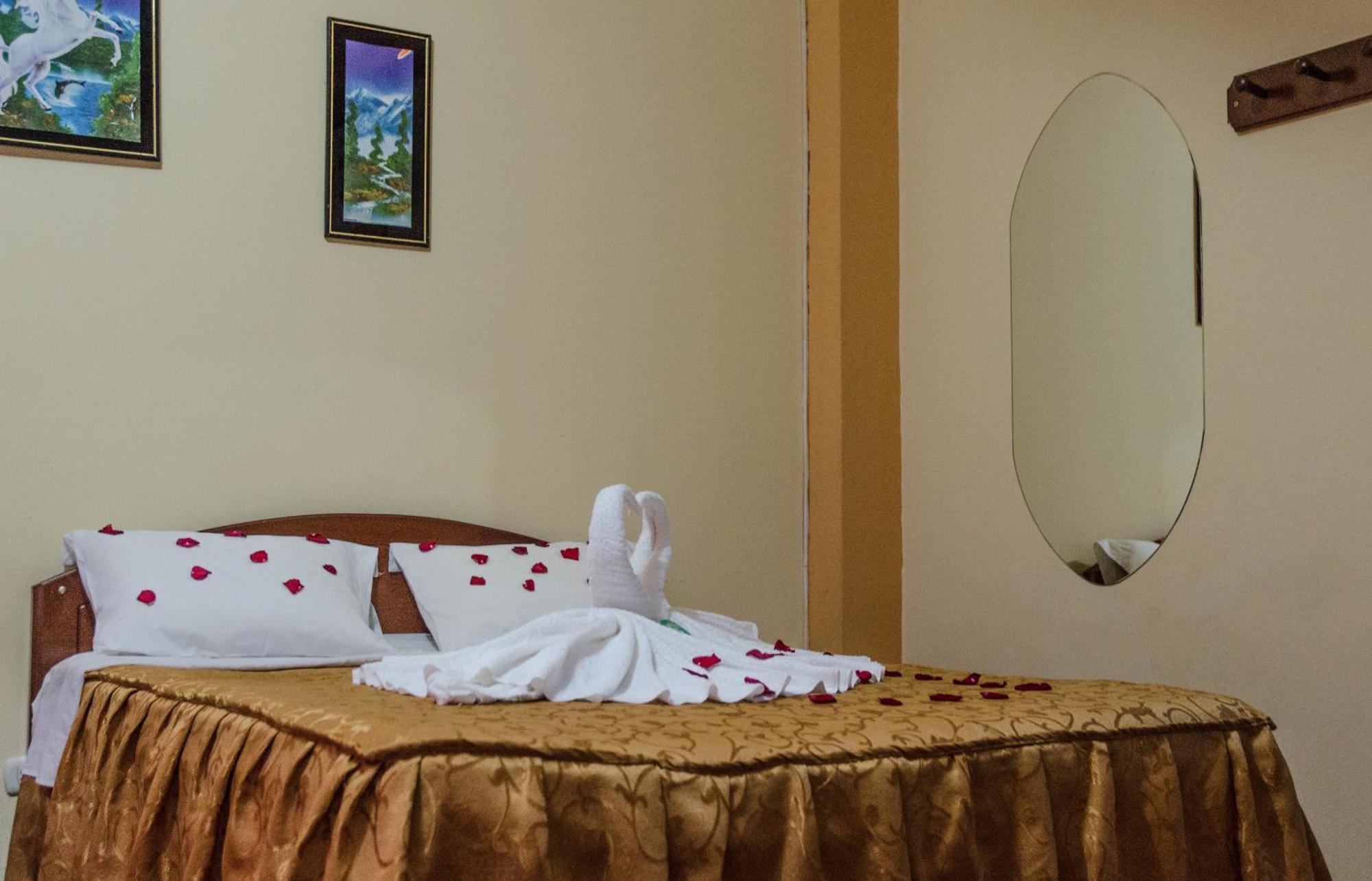 La Torre Inn Πουέρτο Μαλντονάντο Δωμάτιο φωτογραφία